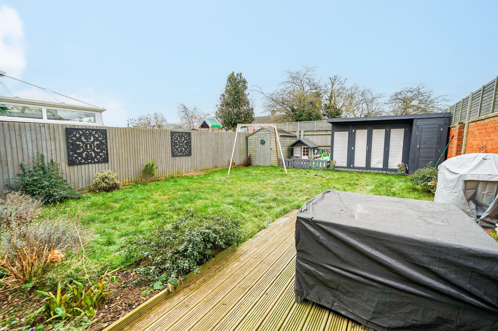 Kiteleys Green, Leighton Buzzard Quarters Estate Agents